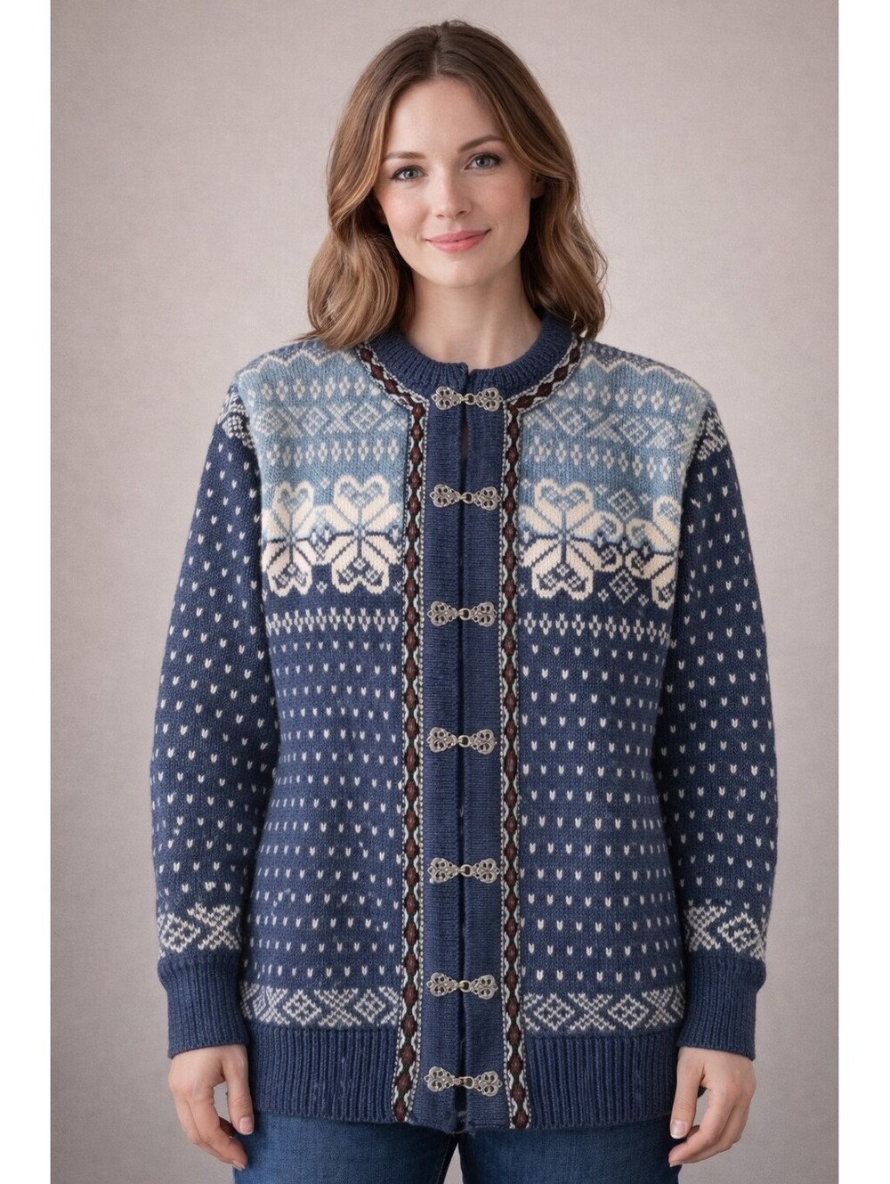 VTG Dale Of Norway Classic Norwegian Cardigan Blue Snowflake Pewter Clasp Sm 40